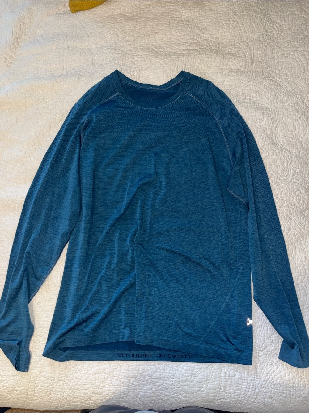 lululemon athletica Men's Long-Sleeve Crew in Teal Blue